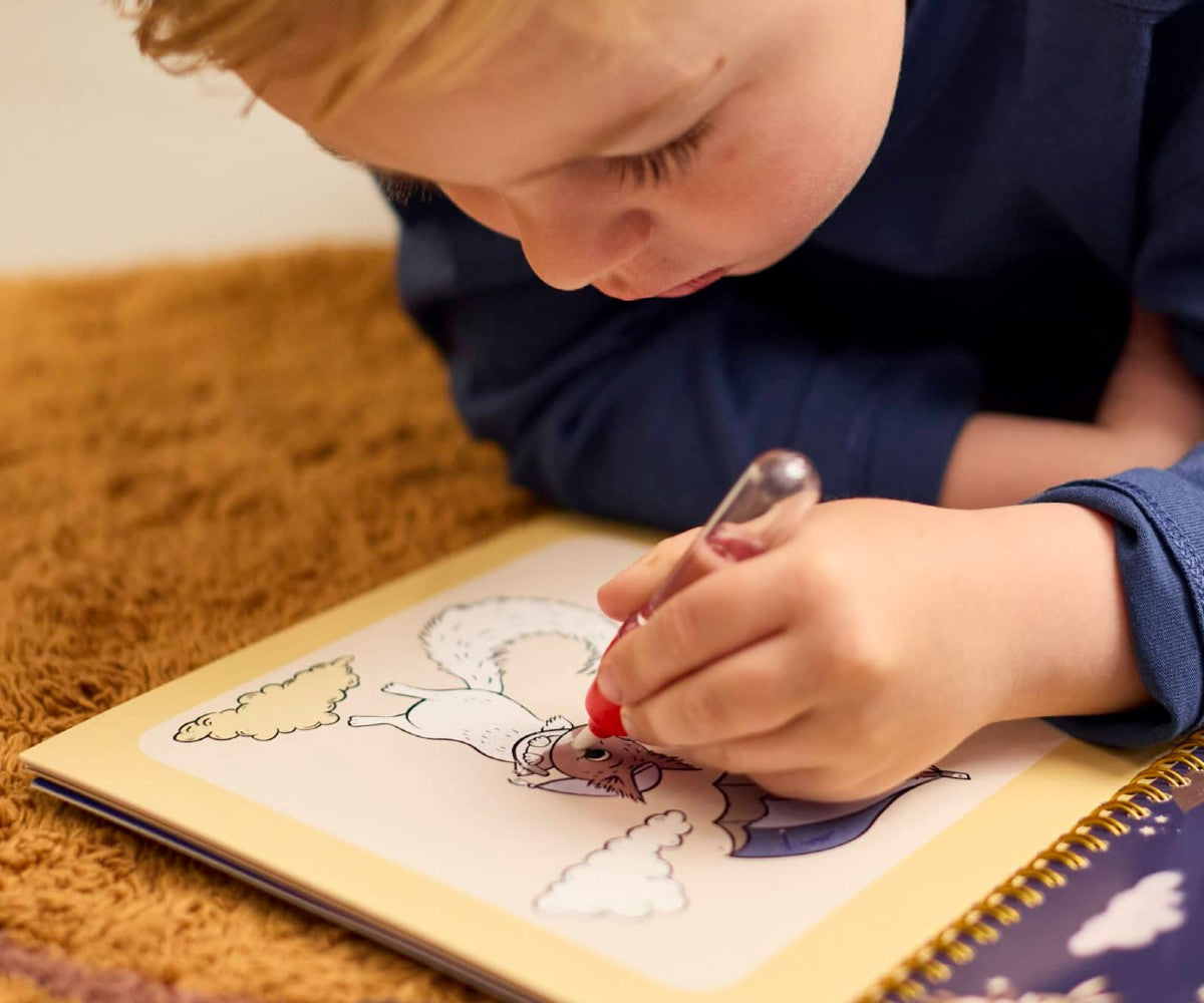 My Favotite Water Colouring Book – Dreamy Adventurers