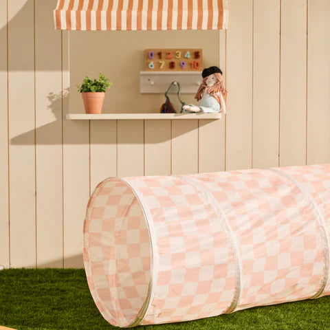 Play Tunnel