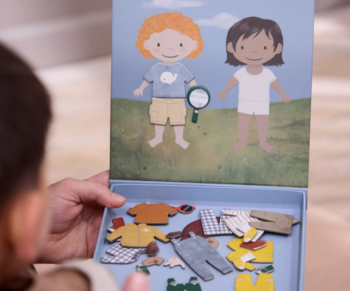 Magnetic Dress Up – Get Ready for your Adventure