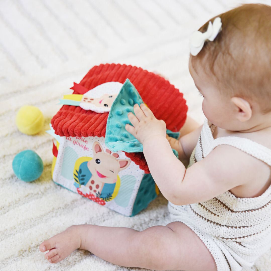 The House of Discoveries Sophie La Giraffe